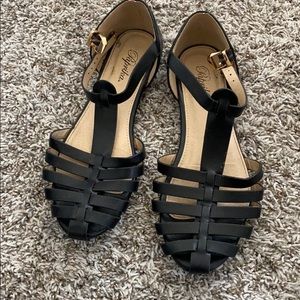 Black sandals